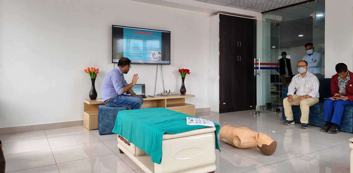 cpr traning.jpg